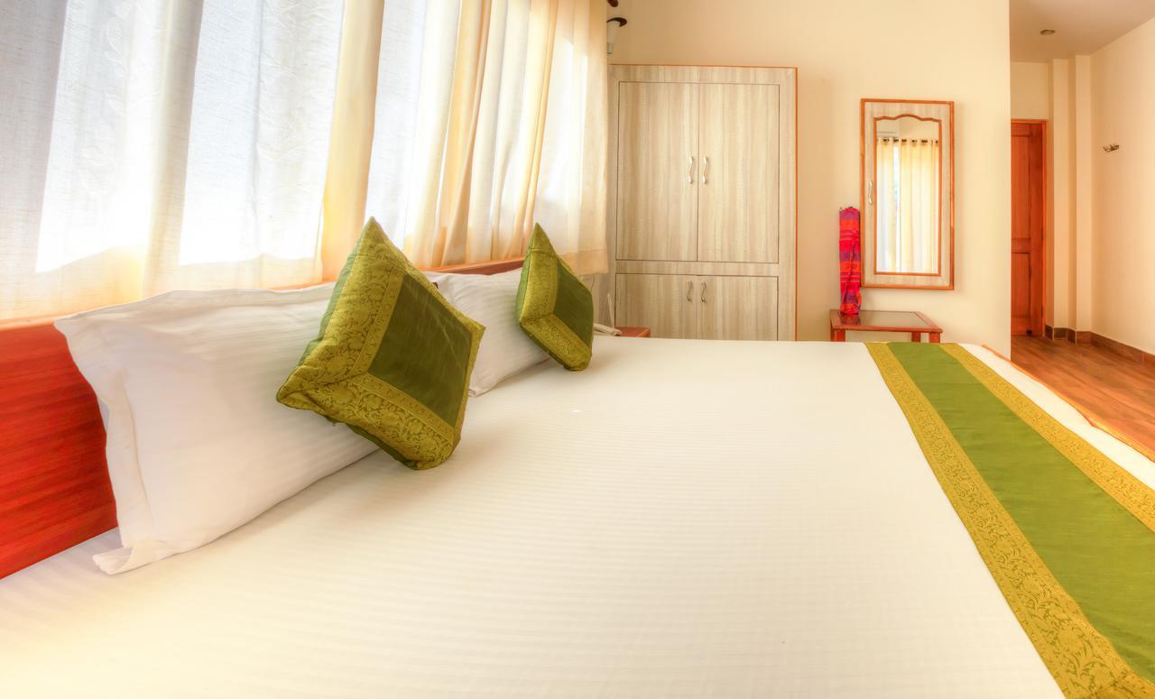 Treebo Trend The Lily Hotel Rishikesh Exterior photo